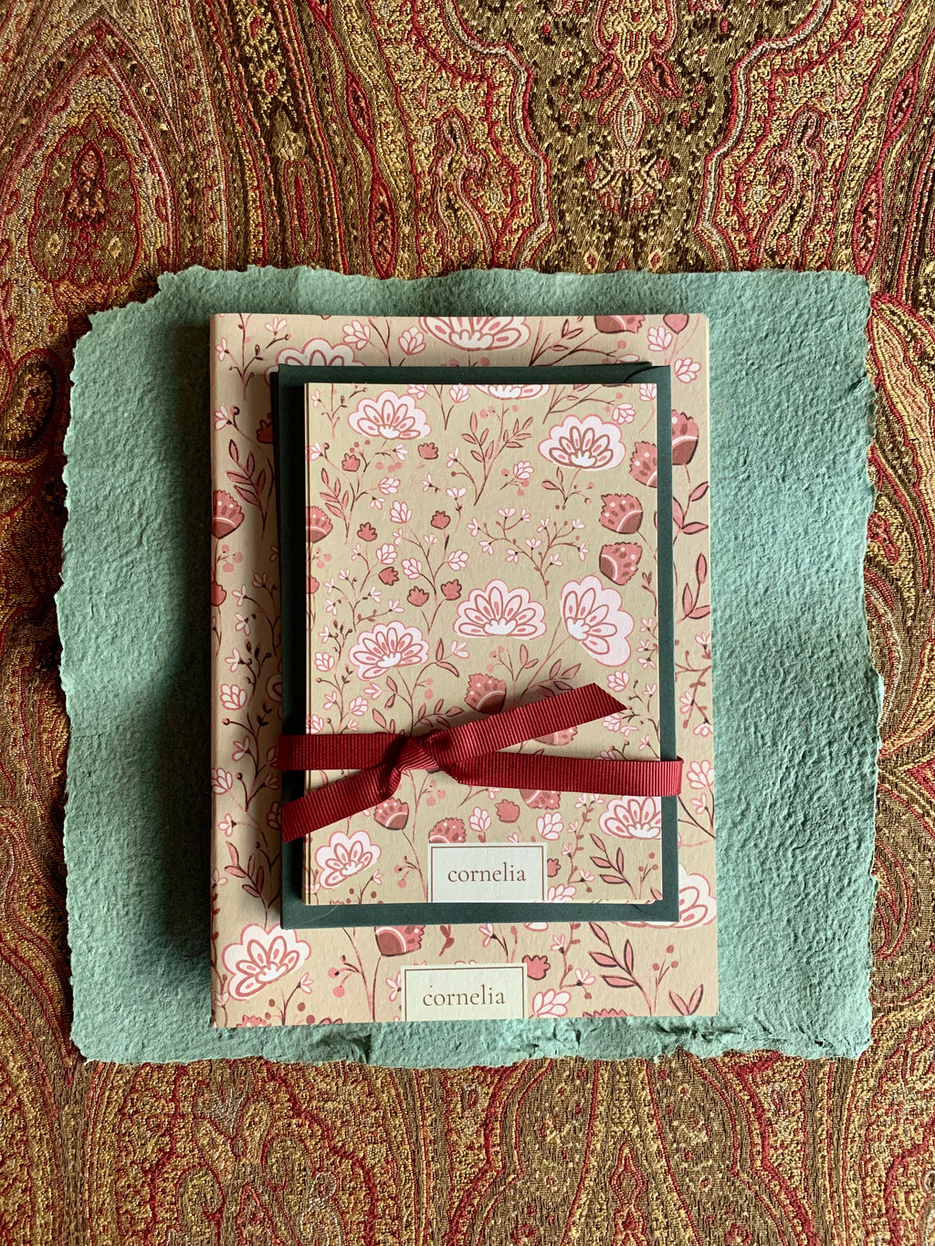 Set Papelería · Caja Verde Siena