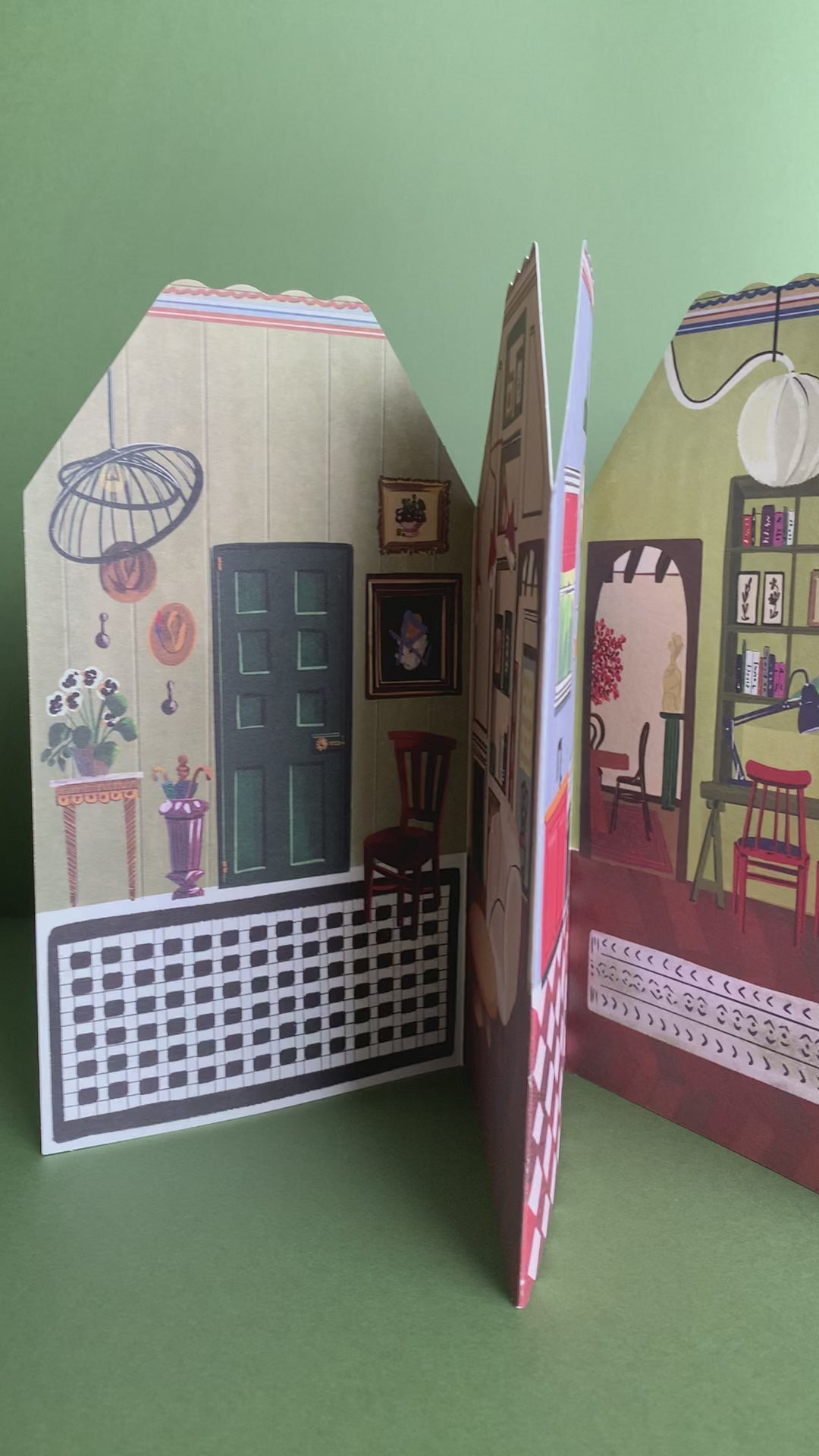 Libro-Acordeón "Casita de muñecas"